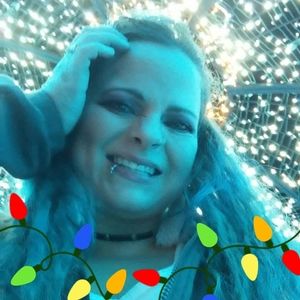 Meet your Posher, Taya